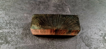 Stabilized bush-hammered beech blue/black (GBZ2) 