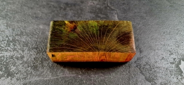 Stabilized bush-hammered beech green (GBZ4) 