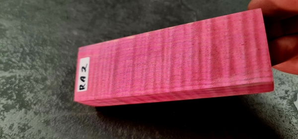 Stabilized curly maple pink (RA2)