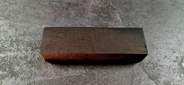 Hybrid wood (HY27) stabilized bog oak