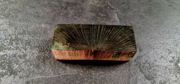 Stabilized bush-hammered beech blue/black (GBZ2) 