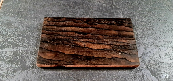 Ziricote handle scales (ZIRI2)